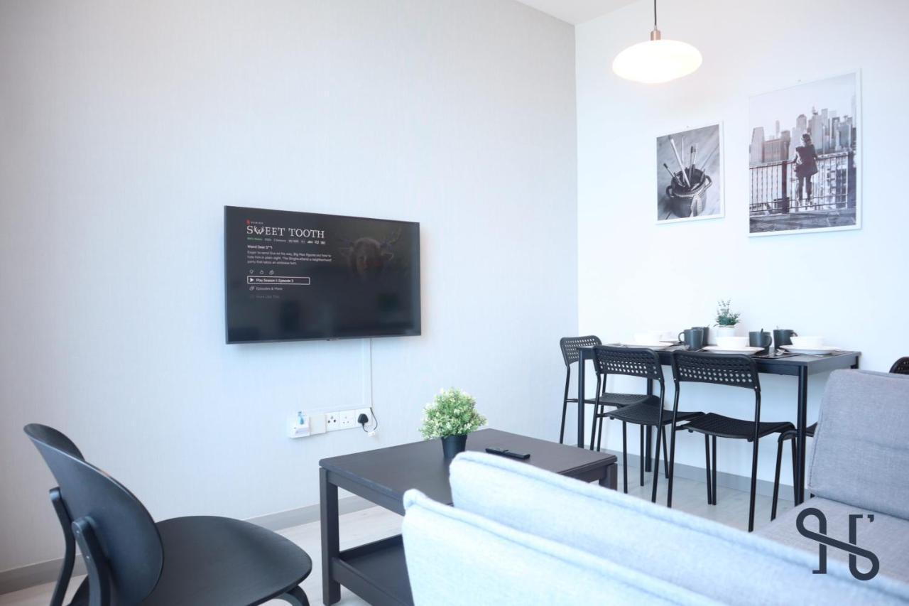 Homesuite' Home At Jesselton Quay Кота Кинабалу Екстериор снимка