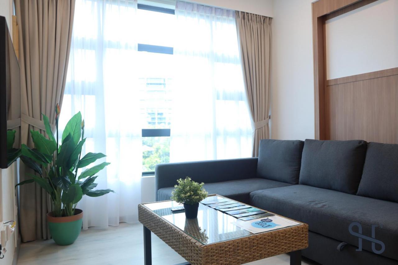 Homesuite' Home At Jesselton Quay Кота Кинабалу Екстериор снимка