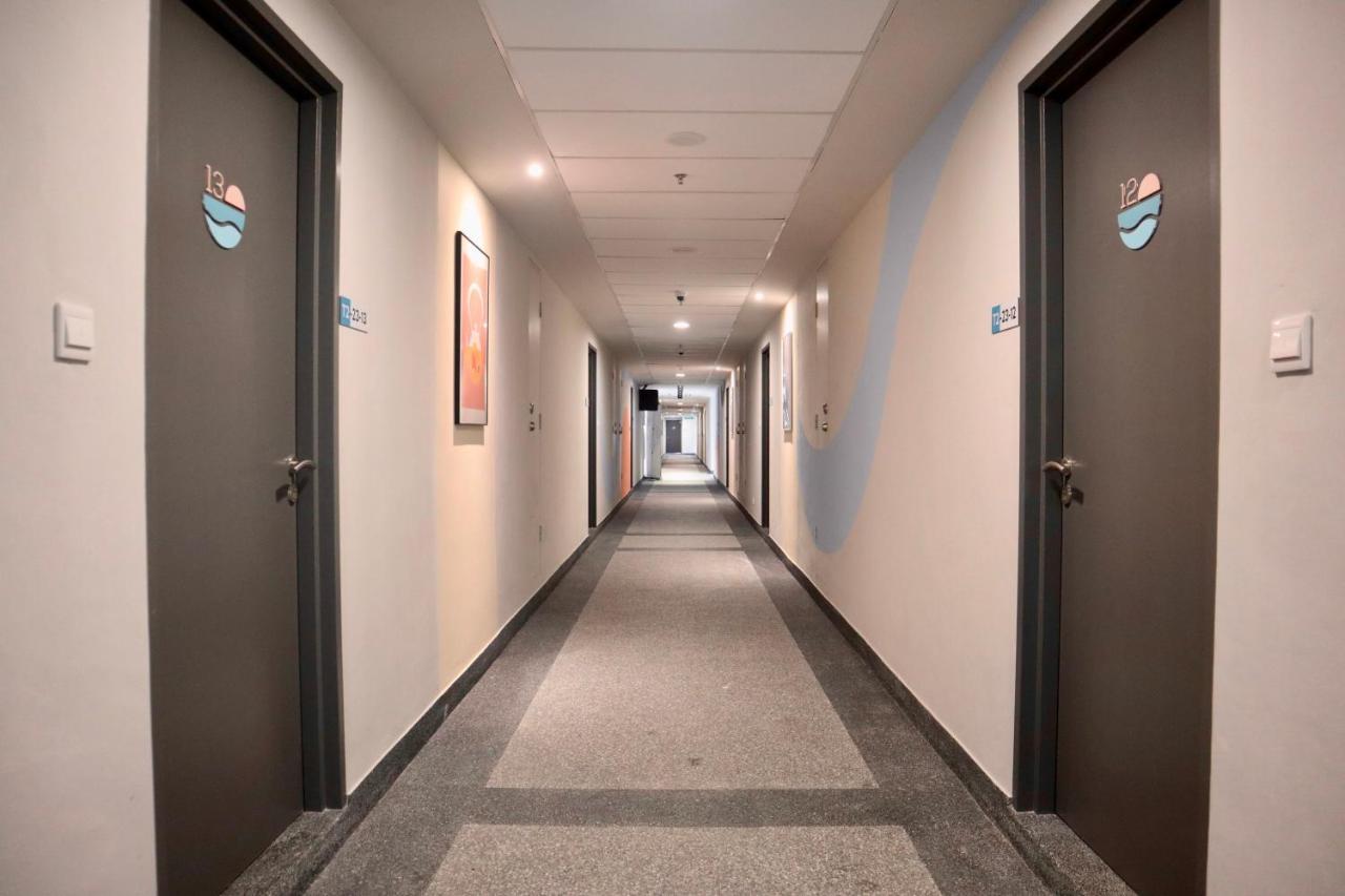 Homesuite' Home At Jesselton Quay Кота Кинабалу Екстериор снимка