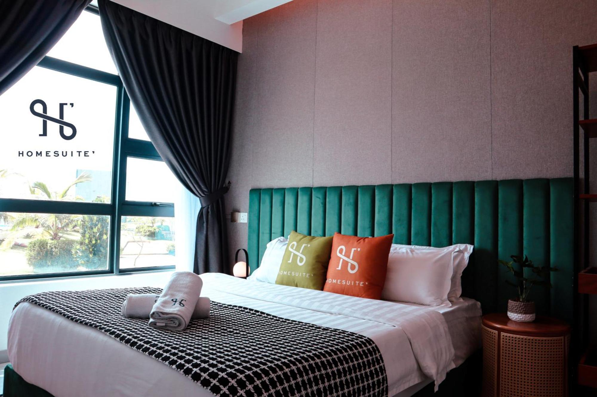 Homesuite' Home At Jesselton Quay Кота Кинабалу Екстериор снимка