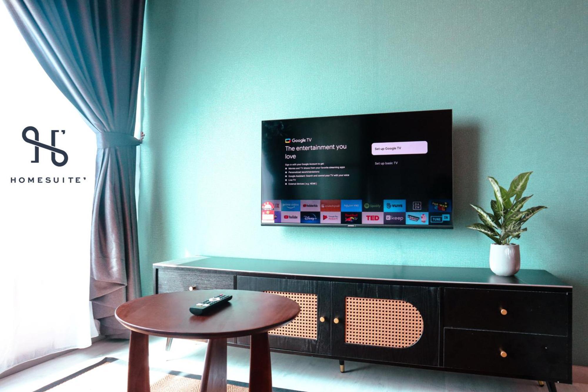 Homesuite' Home At Jesselton Quay Кота Кинабалу Екстериор снимка